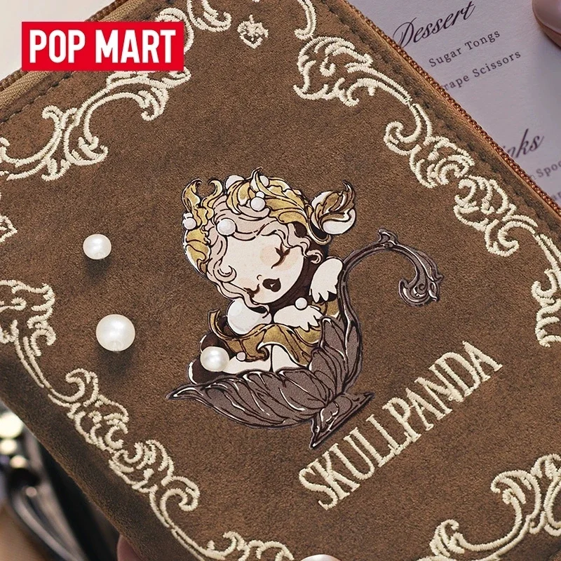 POP MART SKULLPANDA The Feast  - Action Figure Stand ulasan dan harga